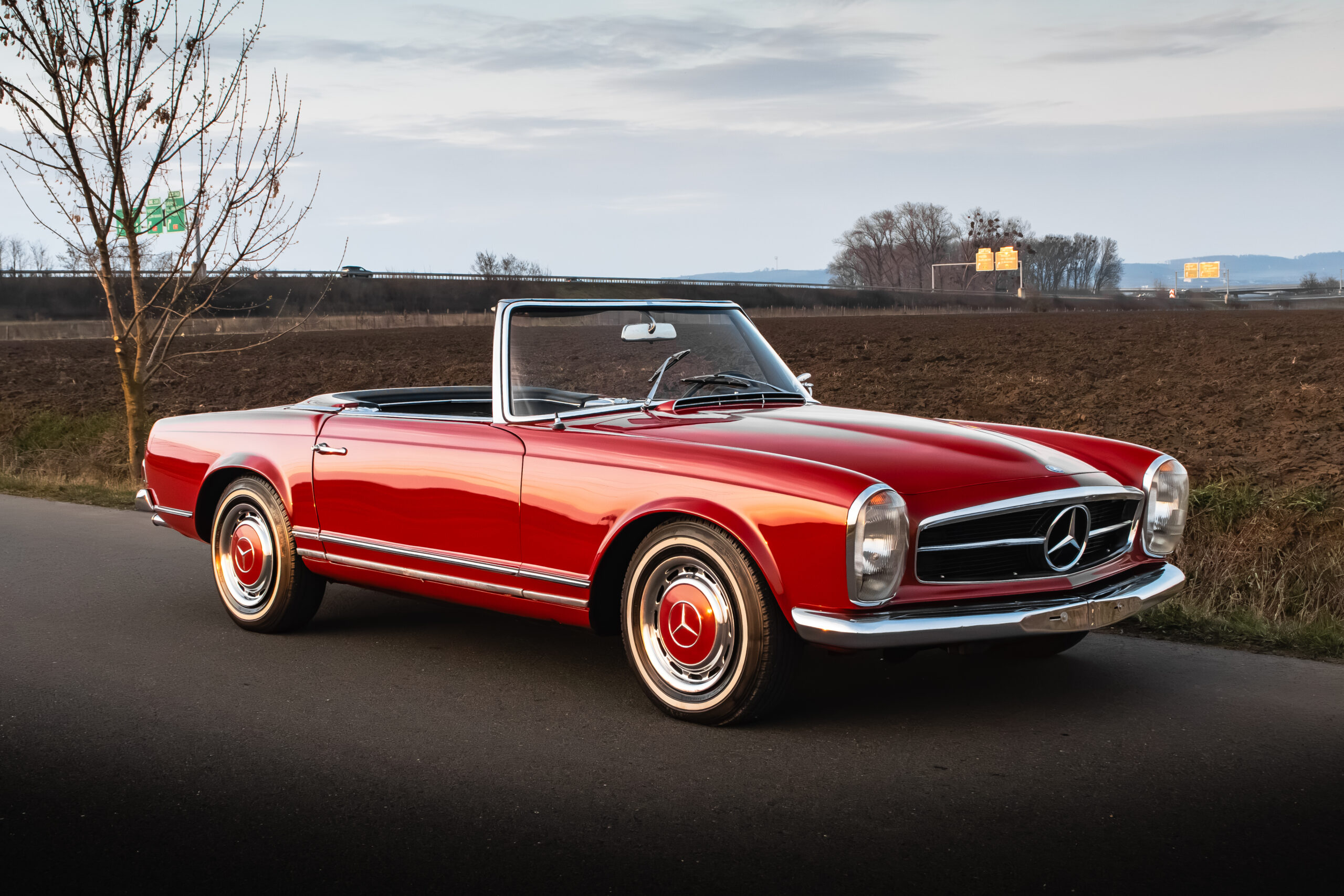 Mercedes-Benz 230 SL W113