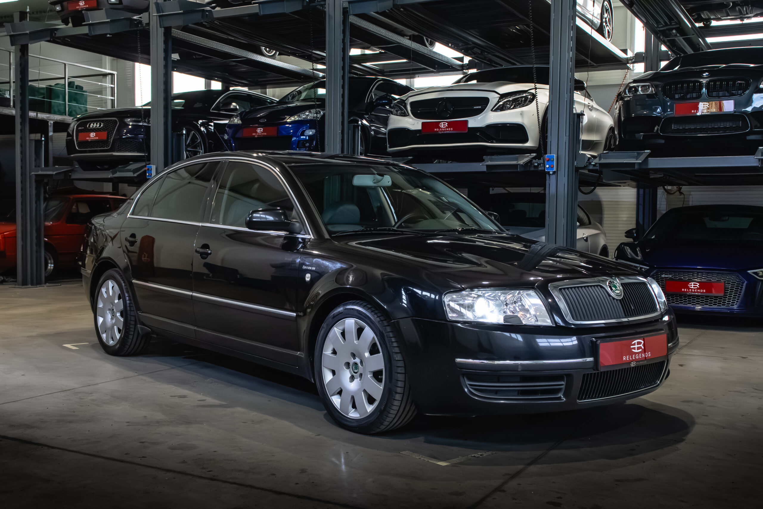 Škoda Superb Edition 100