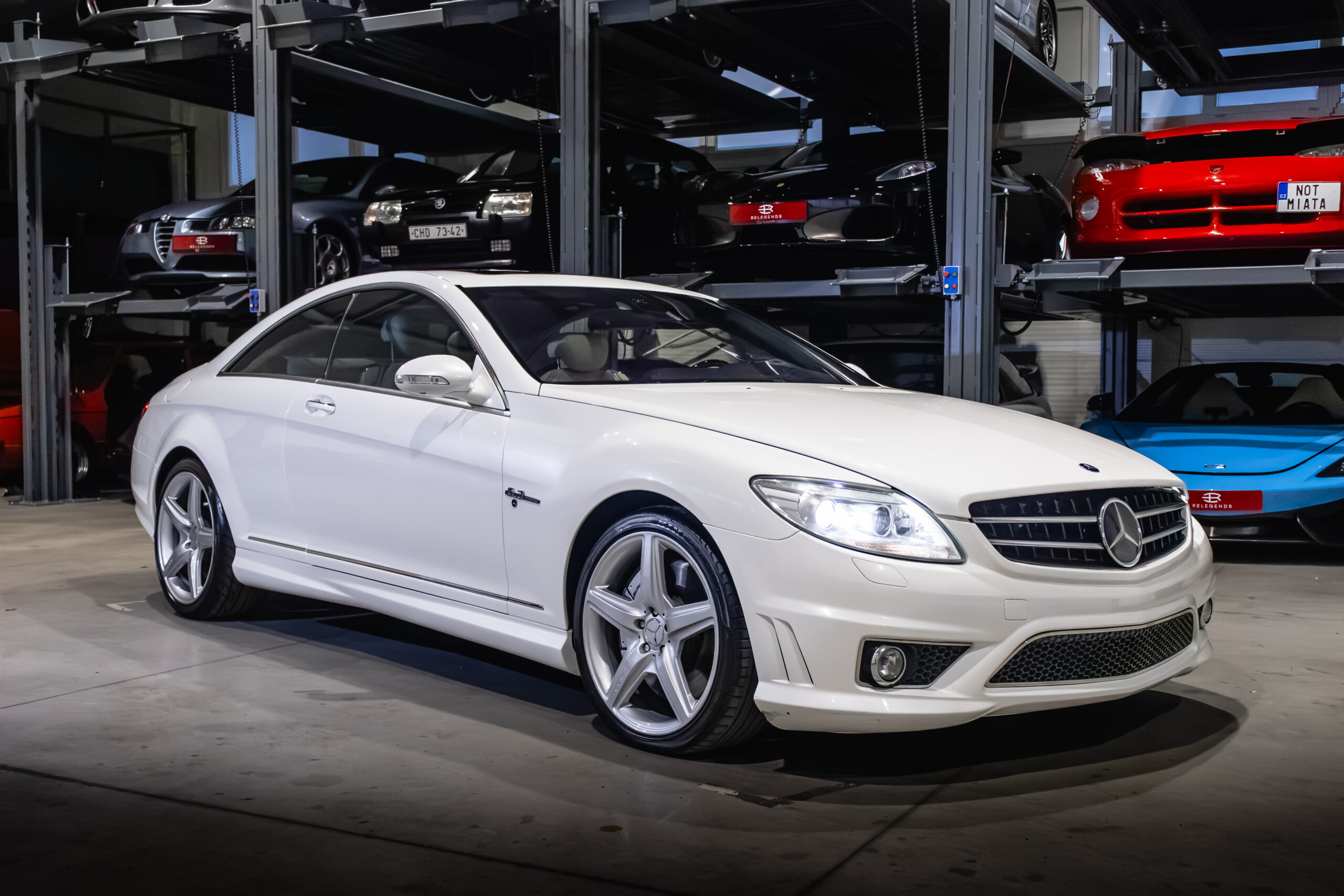 Mercedes-Benz CL 63 AMG C216